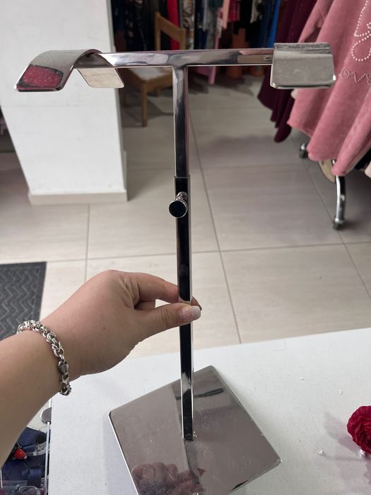 Поставки за чанти