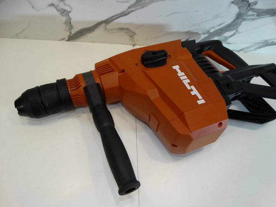 Нов модел - Hilti TE 70 - 22 / Nuron - Ударо пробивна машина