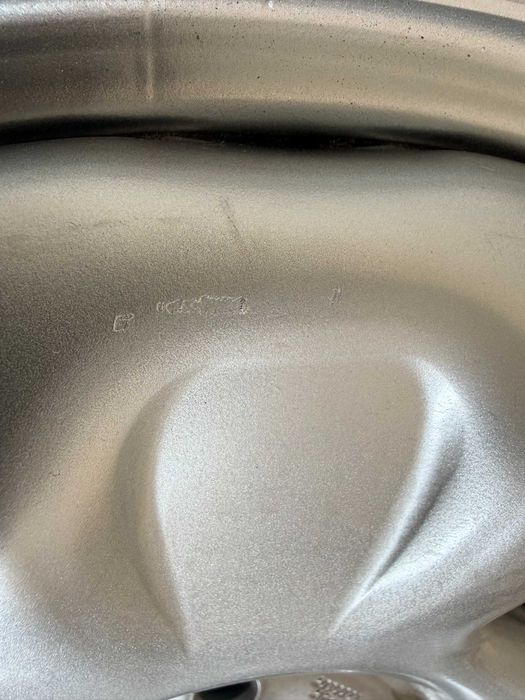 Jante otel tabla Dacia Duster R16 inch noi originale