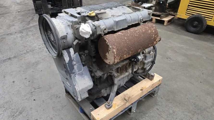 Motor complet Deutz F4L1011F - Piese motor Deutz