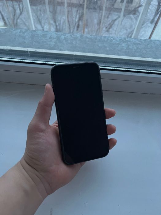 iPhone XR - Айфон Хр В Хорошем Состоянии