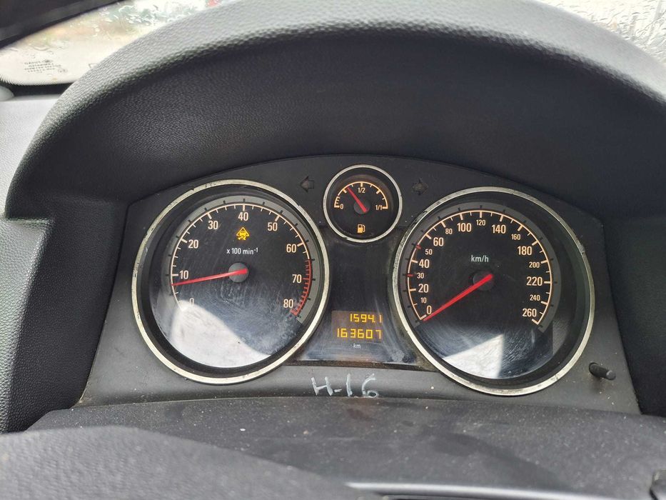 Dezmembrez Opel Astra H 1.4 16V LJ2 cutie de viteze manuala 5 trepte