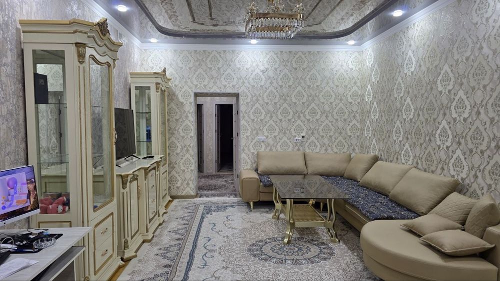 Центрда 2 ком кв срочно  сатылады