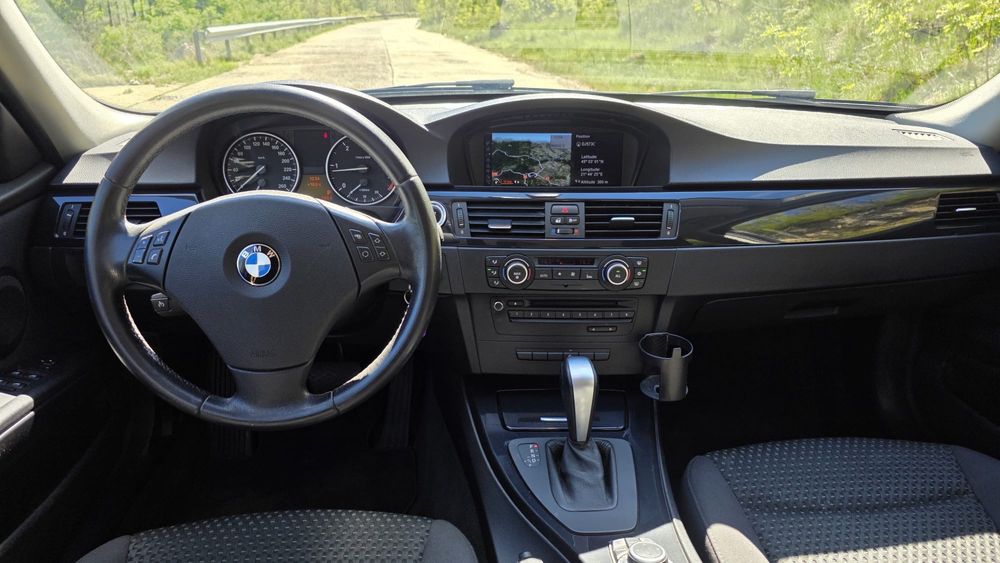 BMW E91 xDrive 2011 | 184CP | AUTOMATĂ | NAVI MARE