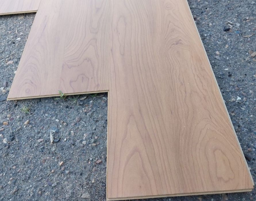 Ламинат б/у 15кв.м Германия.