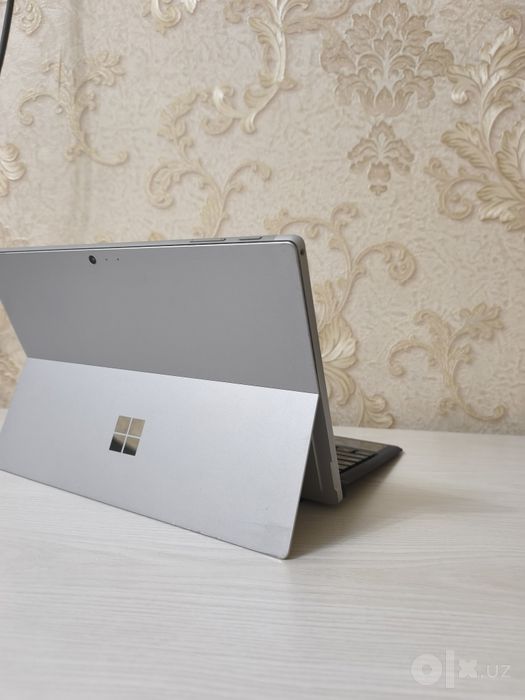 Microsoft Surface Pro 6