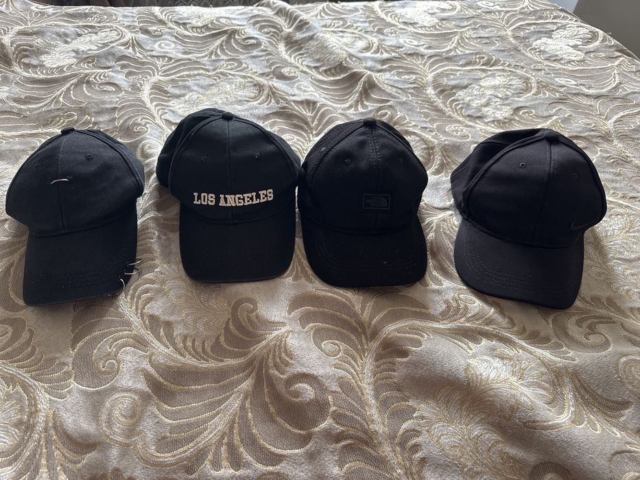 Головные уборы кепки за всё 2000