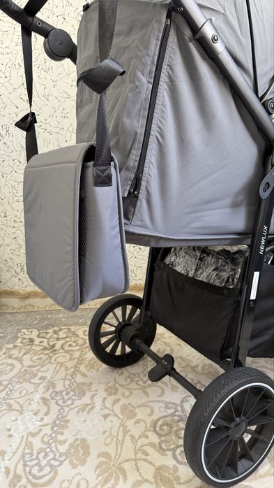 Коляска Newlux новая