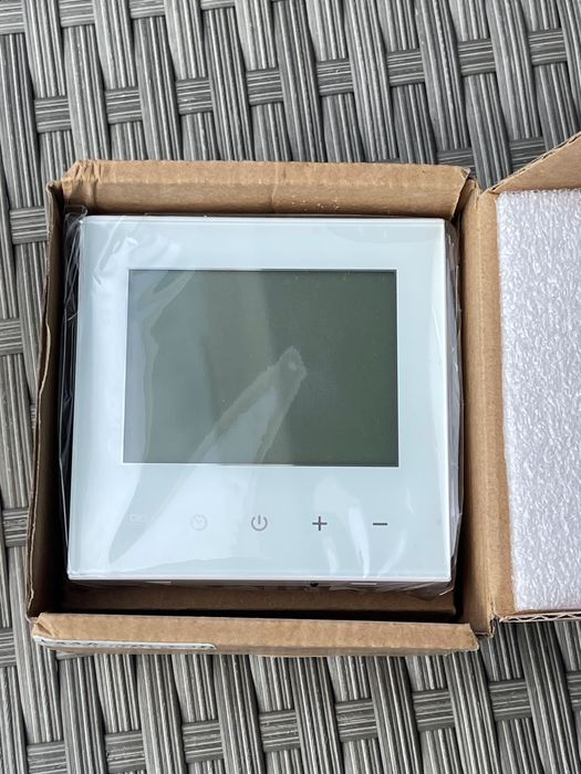 Wi-Fi термостат за подово отопление/котел Touch screen,Smart Home