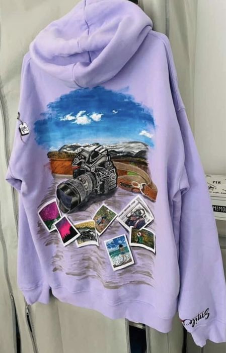 Haine pictate manual cu stil