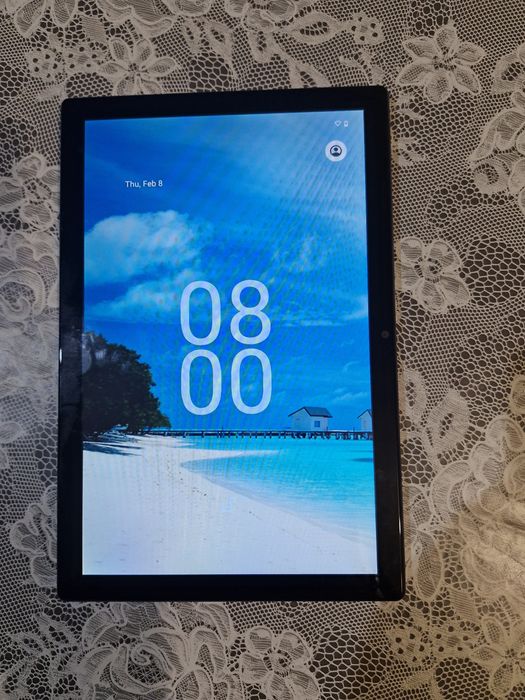 Продавам Таблет 10.1