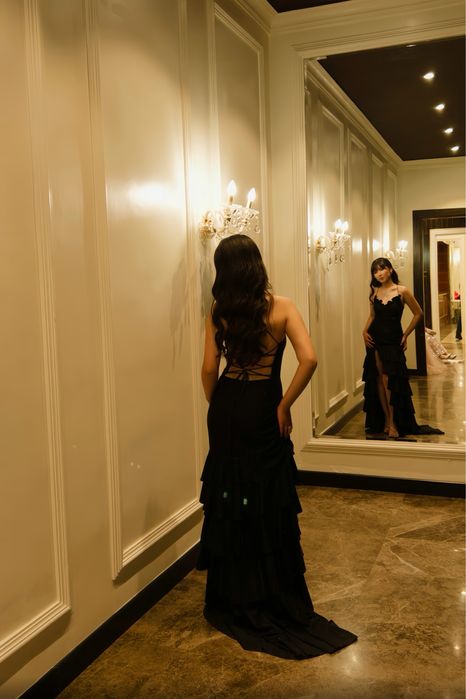 Девочки, продаю своё вечернее блестящее платье