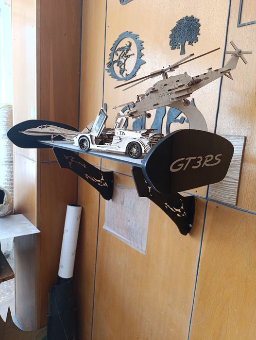 Полка в виде спойлера GT3 RS