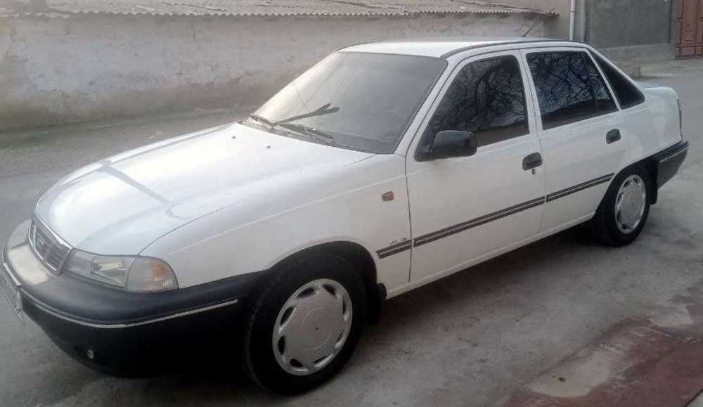 Nexia 1 (СОНС транблёр) 2006 й 131 000 км пробег