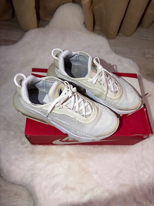 Маратонки Nike използвани