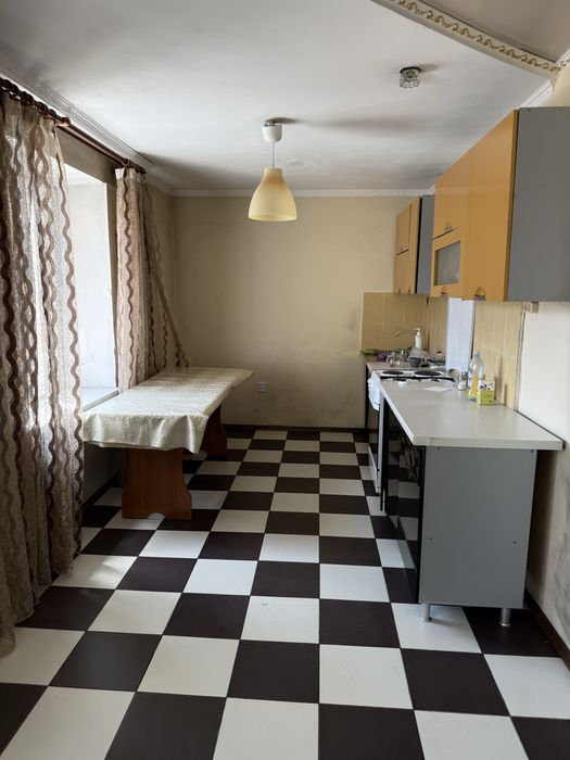 Продам 3 комнатную квартиру