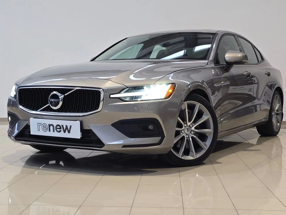 Volvo S60 Volvo S60 Momentum 2.0 320 CP