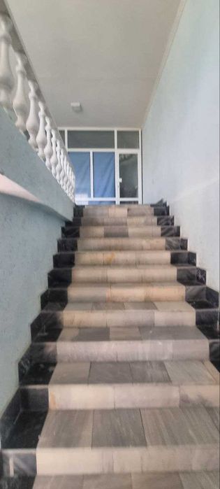 Офис, ўқув маркази хизмат кўрсатишга мўлжалланган бино ижрага берилади