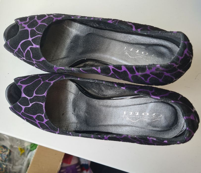 Туфли женские продам