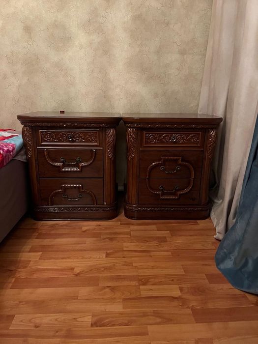 Срочно продам спальный гарнитур