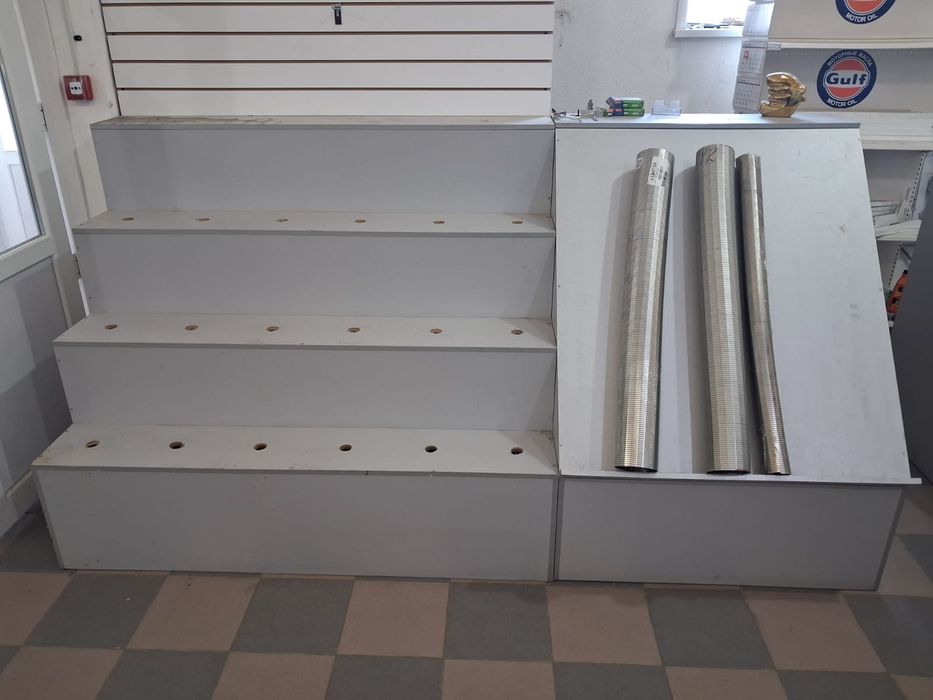 Продам ветрины разные