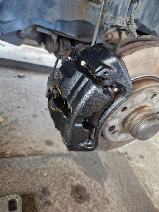 Боядисване на спирачни апарати и супорти джанти и ендемични деаили