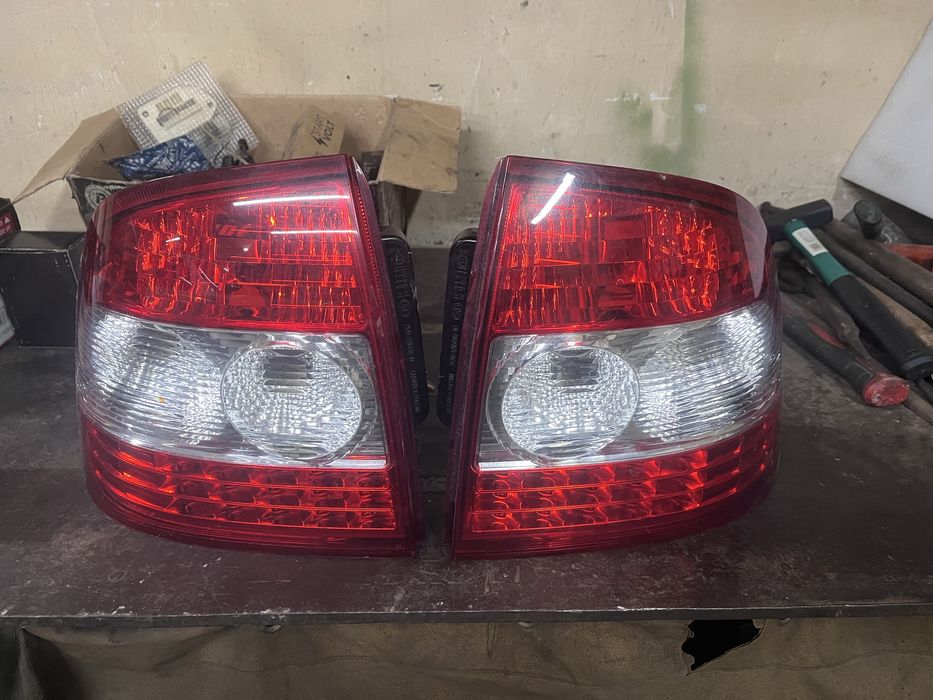 Продам Фары задние с Приоры 2