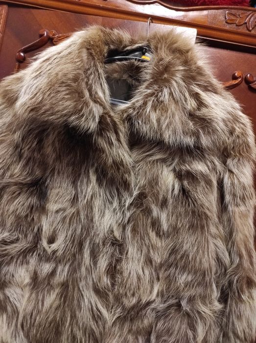 Haina lunga din blana de raton cu par lung
