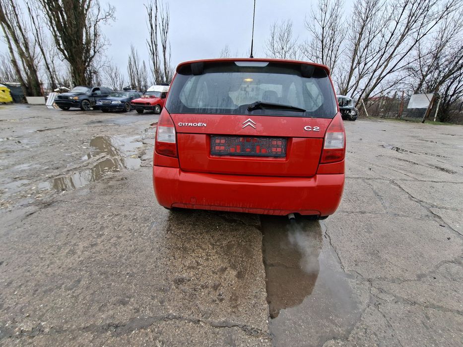 Dezmembrez Citroen C2 1.1 B 2007 HFX