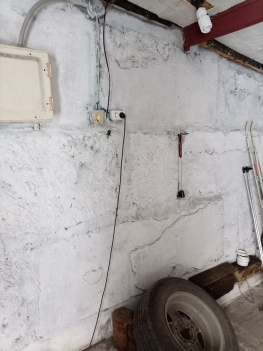 Гараж в районе стоматологии