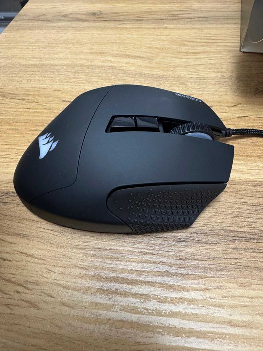 Vand mouse gaming corsair cu 12 butoane pe lateral- reglabile