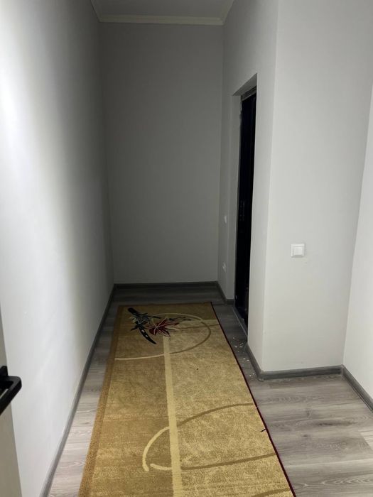 Уй сотилади срочна без маклер 1хонали