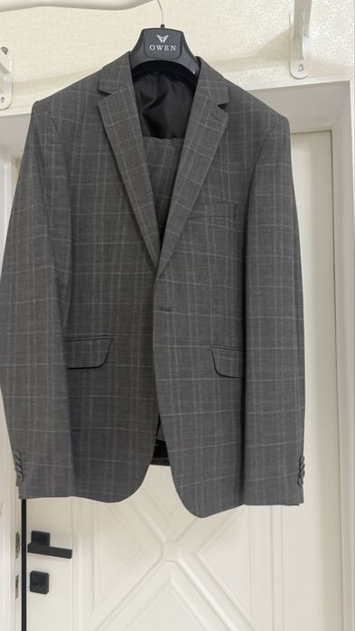 Костюмдер Сатылады