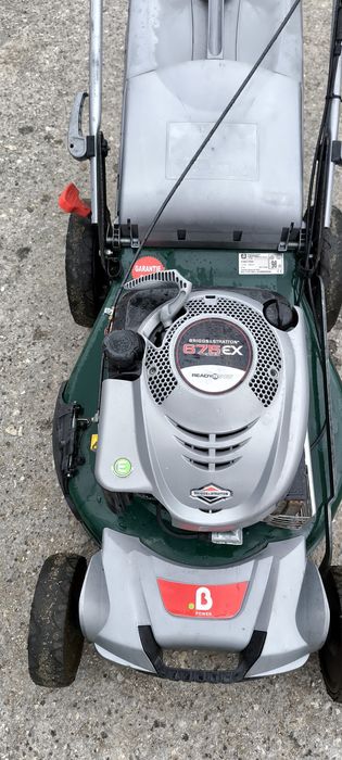 Бензинова самоходна косачка