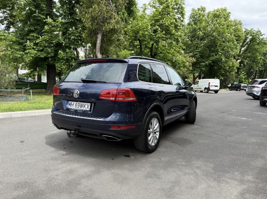 VOLKSWAGEN Touareg 2013 — imagine 3