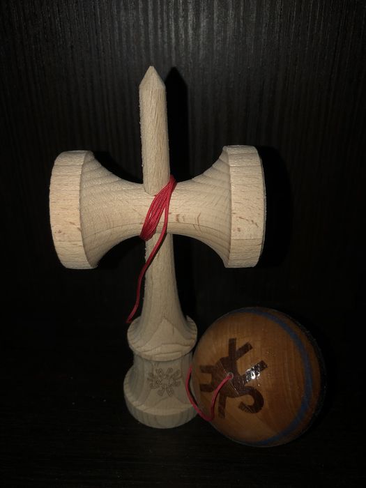 Prism Kendama FIRST LIGHT (FL) Setup W/ Loco Tama