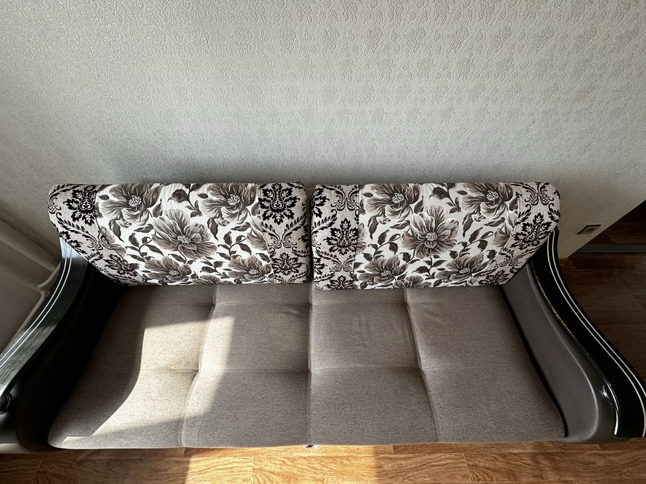 Сдам 1-у комнатную 5-37-7эт.