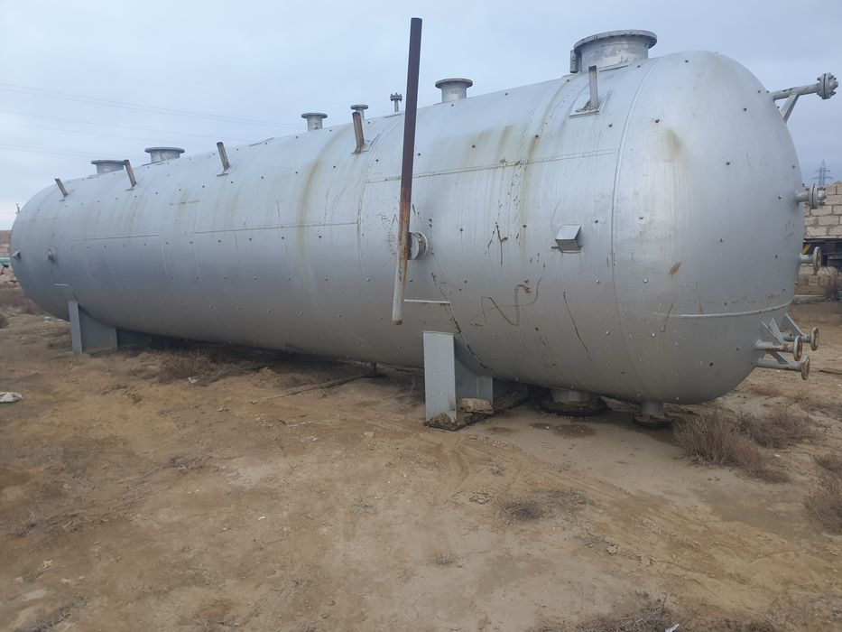 Емкост Бочка  цестрна