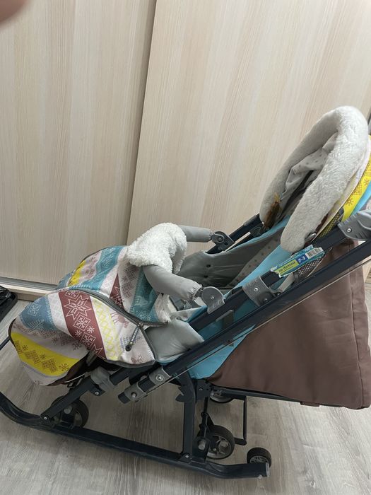 Продам сани за 20000