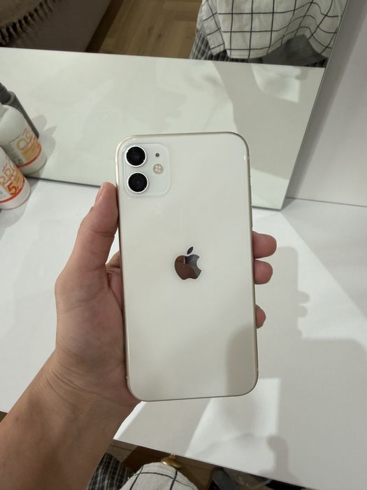 IPhone 11, 64Гб идекльное состояние