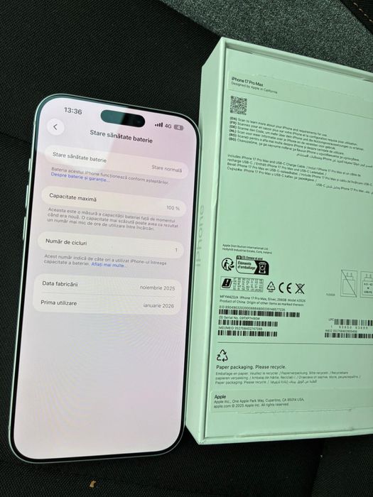 Vand iPhone 17 pro max silver NOU