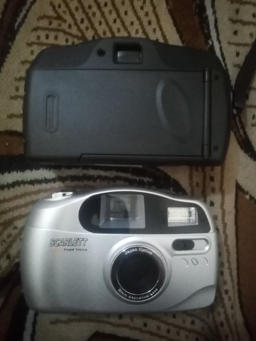 Продам 2 фотоаппарата.