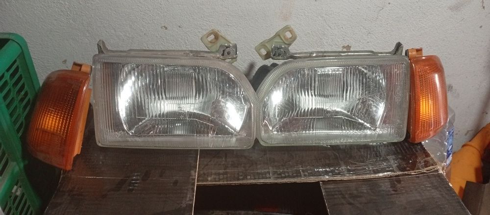 Форд фары комплект