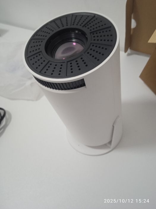 Продам новый проэктор