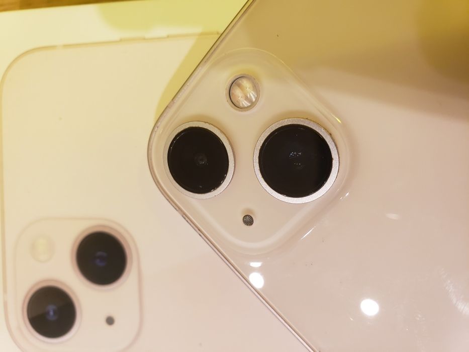 IPhone 13 128 Gb в перфектно състояние