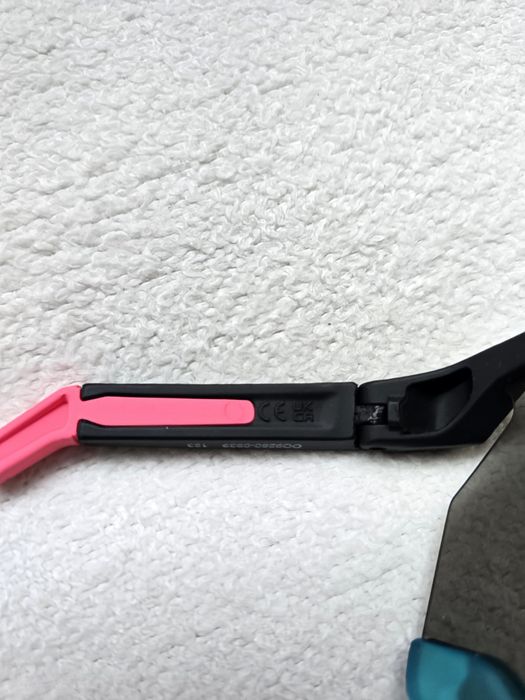 Слънчеви очила Oakley Bxtr