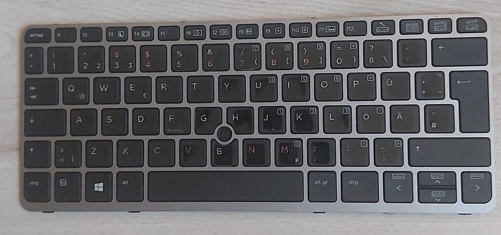 Vand accesorii/componente (tastaturi,carcase) laptop HP,Asus,Acer