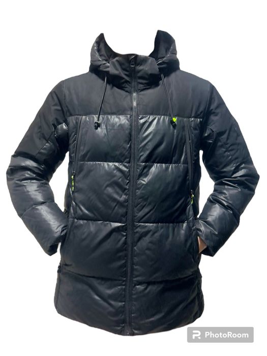 Продам куртку мальчик