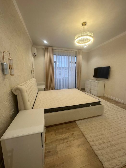 Срочно Сдаётся Hi-Tech новый Евро-Дом 3-соток 3-уровень 6-к Амур Темур