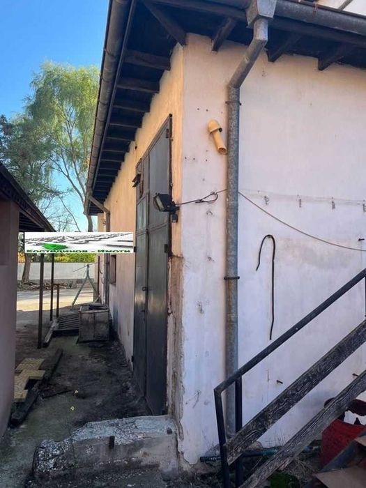 Продава се Промишлена сграда в Пловдив, Прослав - 2409 кв.м за 311 €/кв.м - Снимка #2